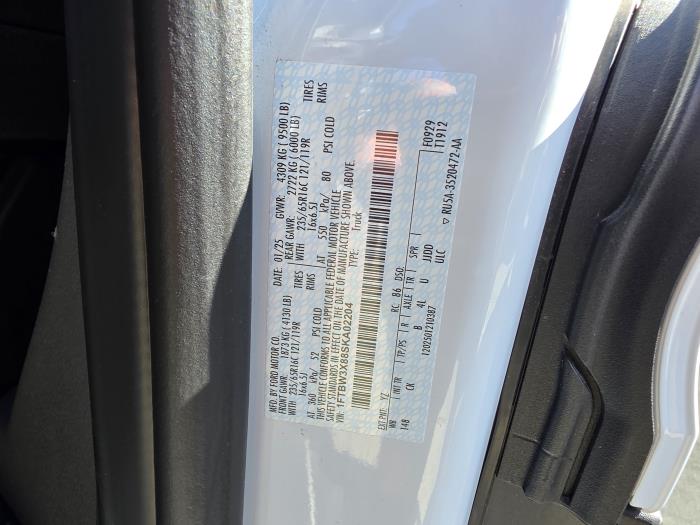 2025 Ford Transit-350-23