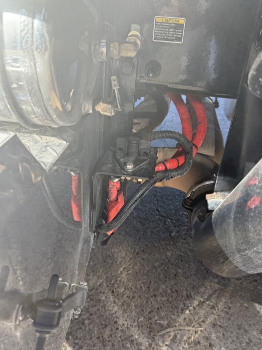 2023 Peterbilt 389-43