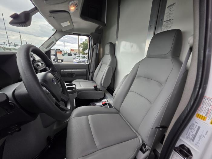 2026 Ford E-450-19