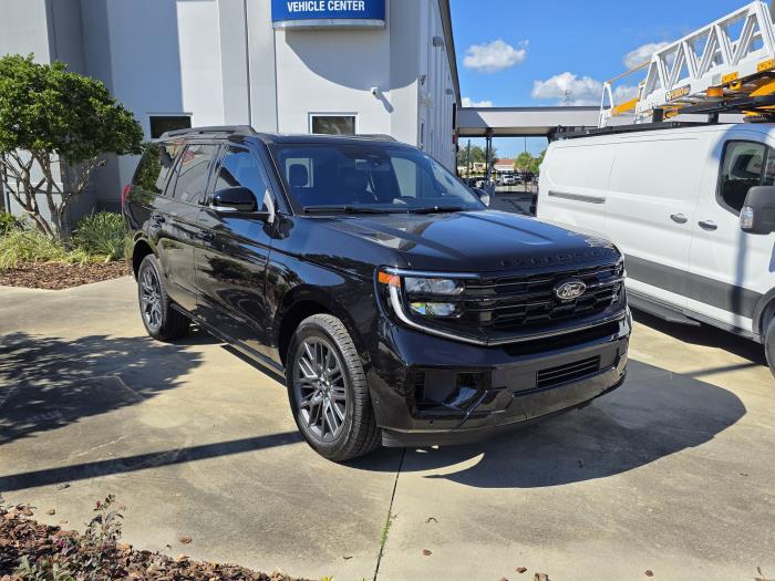 2025 Ford Expedition-3