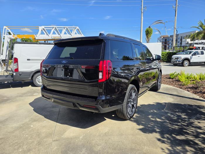 2025 Ford Expedition-5