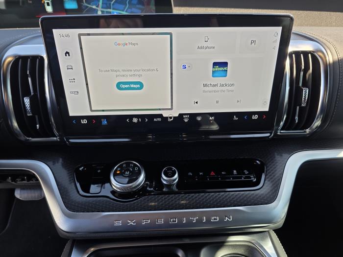 2025 Ford Expedition-15