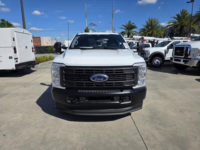 2025 Ford F-350-2