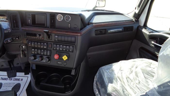 2026 International LT625-14