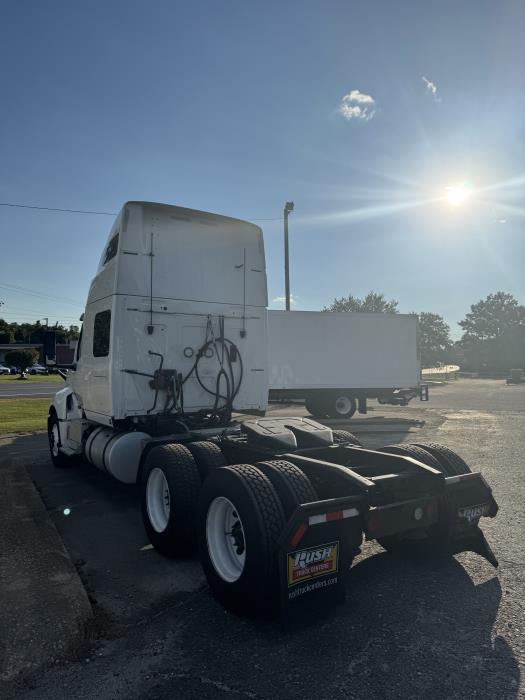 2020 International LT625 LT photo 4