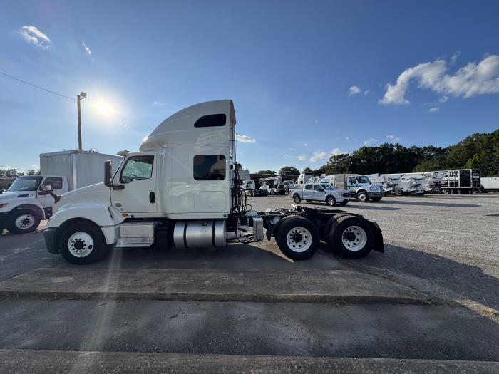 2020 International LT625-4