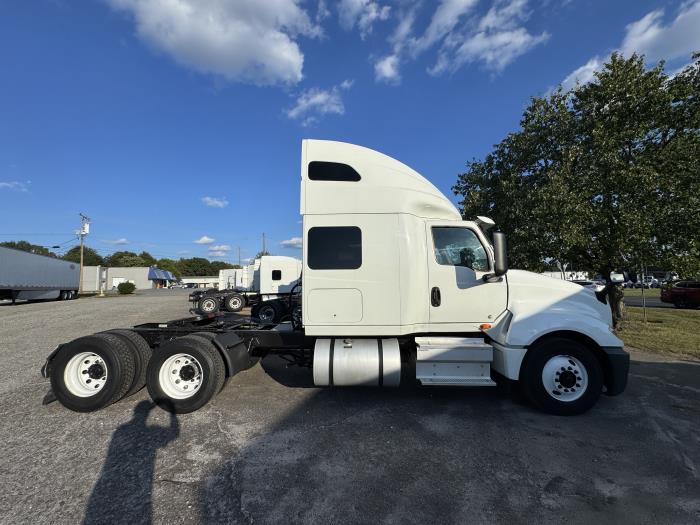 2020 International LT625-8