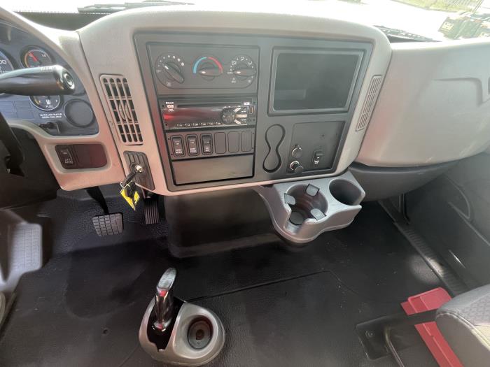 2018 International 4300-14
