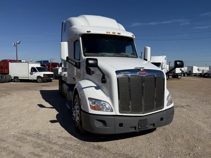 2021 Peterbilt 579-19
