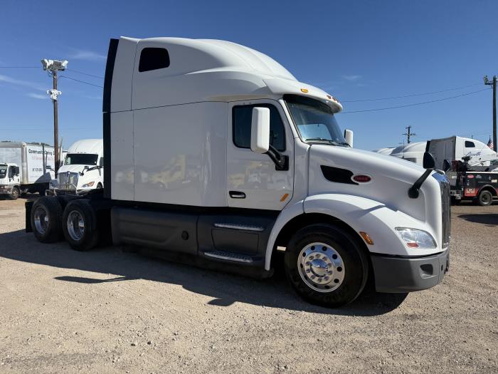 2021 Peterbilt 579-22