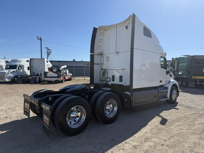 2021 Peterbilt 579-29