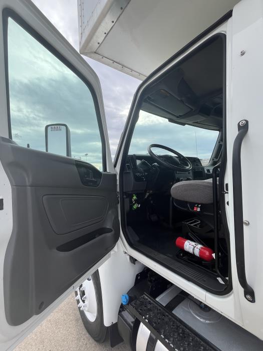 2022 International MV607-12