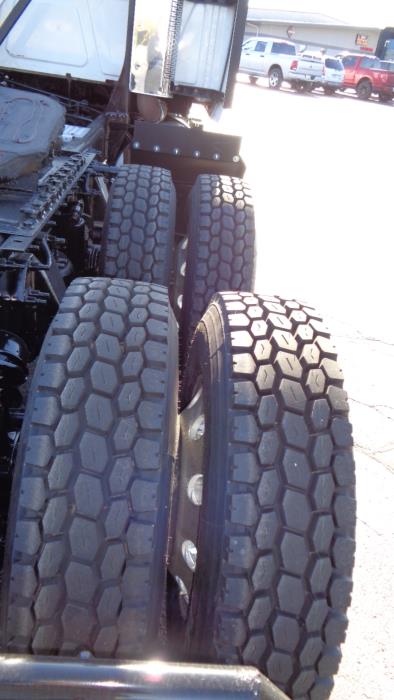 2021 International LT625-10