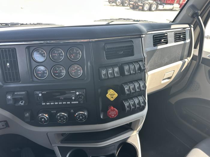 2026 Peterbilt 589-10