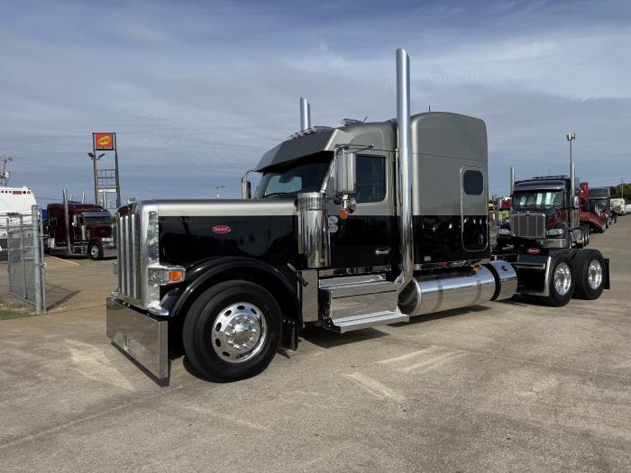 2026 Peterbilt 589-3