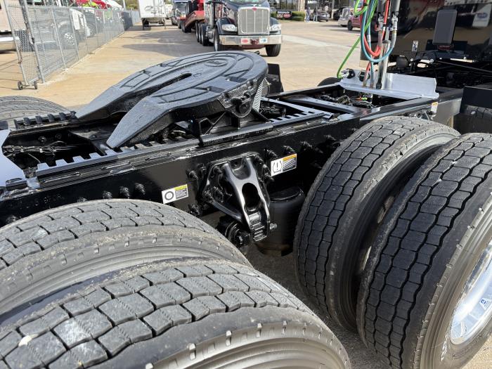 2026 Peterbilt 589-31