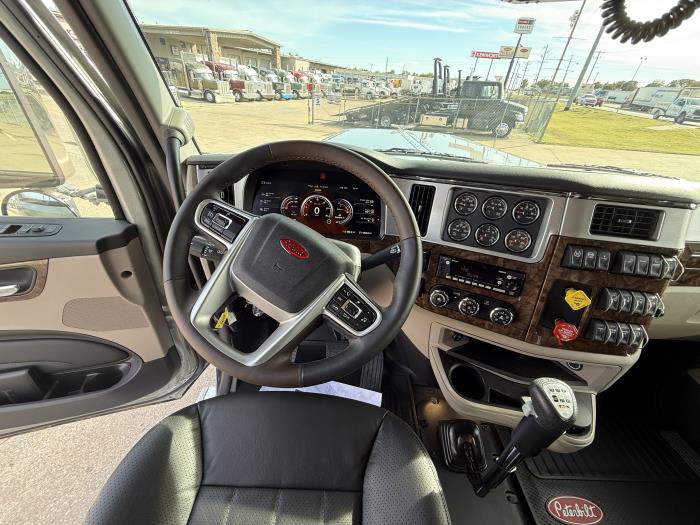 2026 Peterbilt 589-41