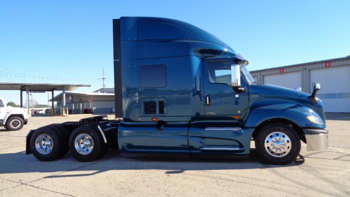 2026 International LT625-4