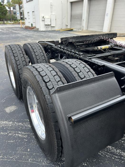 2020 International LT625-6