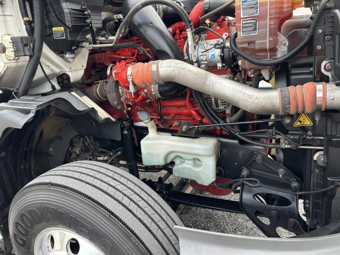 2020 International LT625-7