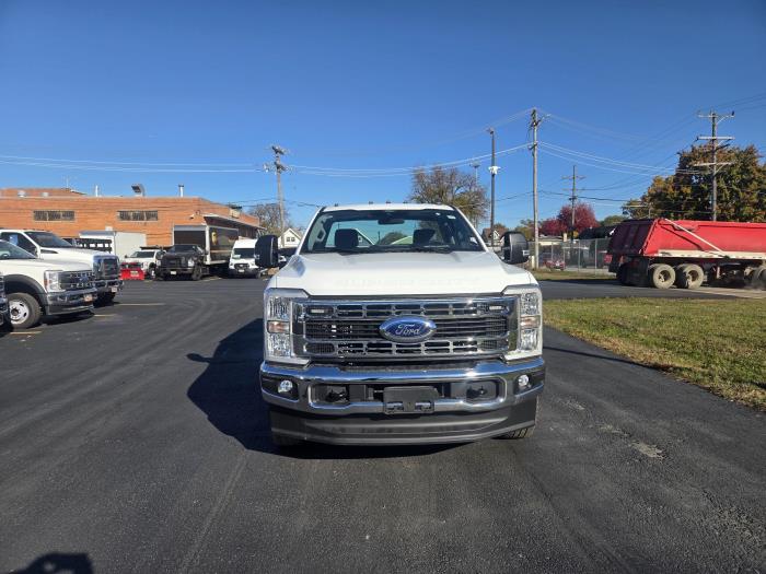 2025 Ford F-350-3