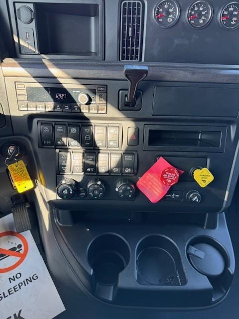 2026 International LT625-8