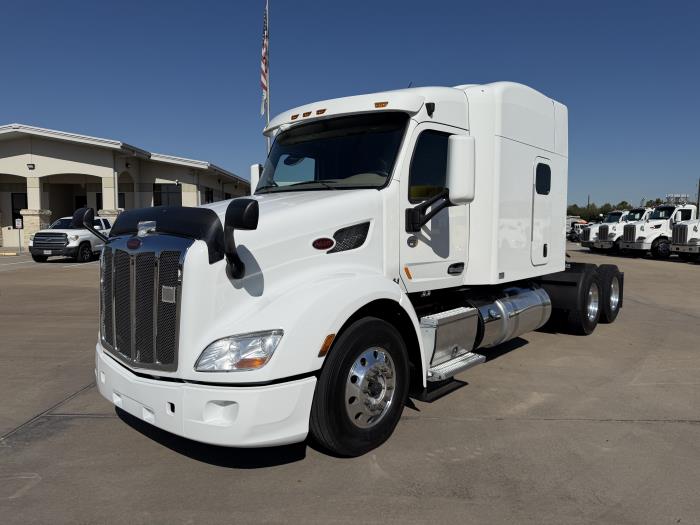 2022 Peterbilt 579-1
