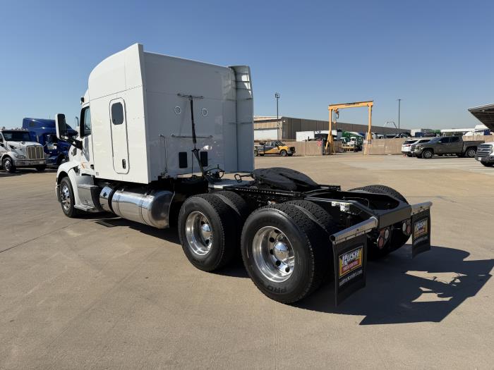 2022 Peterbilt 579-3