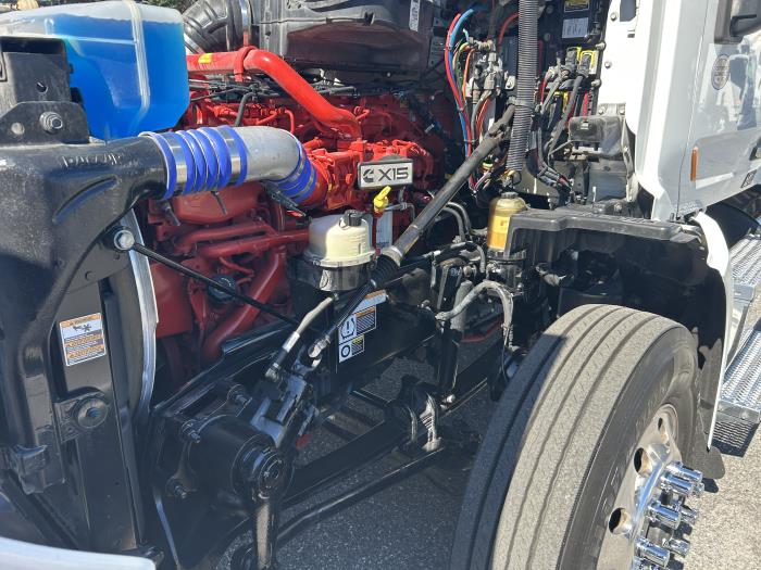 2022 Peterbilt 579-12