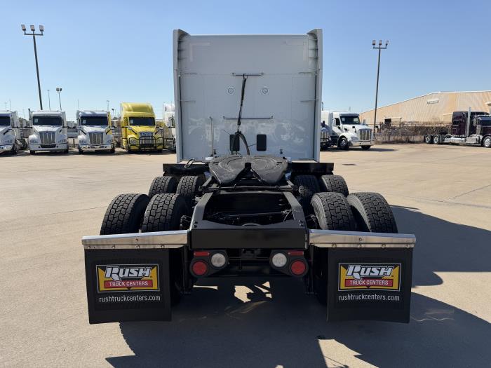 2022 Peterbilt 579-5