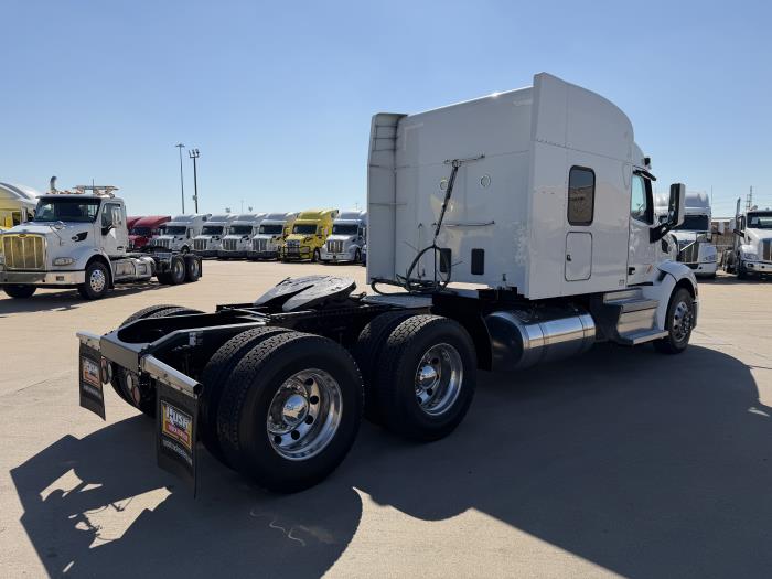 2022 Peterbilt 579-6