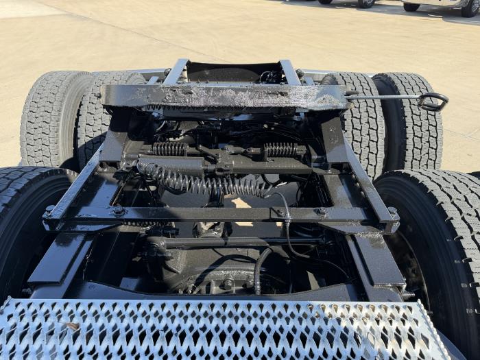 2022 Peterbilt 579-15