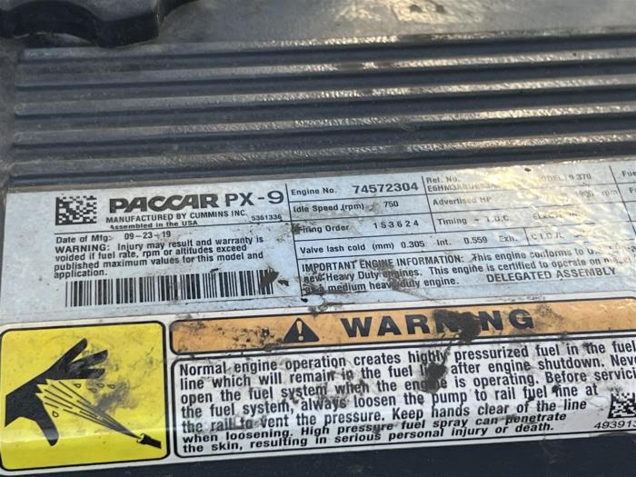 2020 Peterbilt 348-16