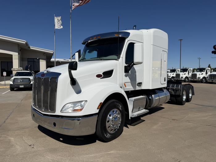 2020 Peterbilt 579-1