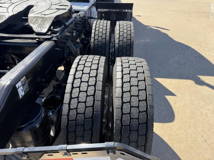 2020 Peterbilt 579-14