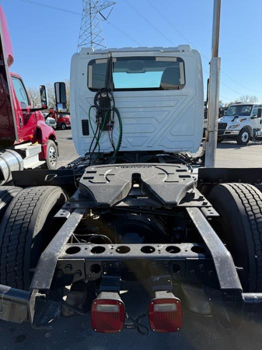 2019 International MV607-8