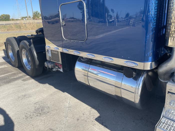 2024 Peterbilt 389-5