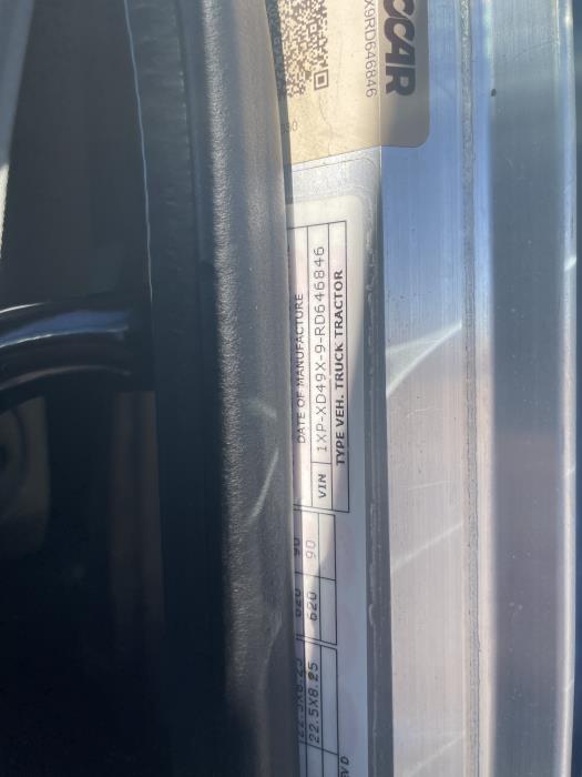 2024 Peterbilt 389-17