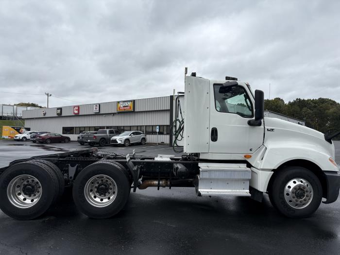 2020 International LT625-5