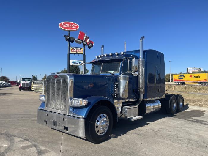 2024 Peterbilt 389-1