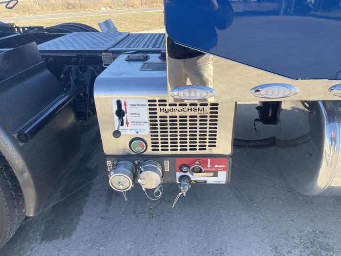 2024 Peterbilt 389-6