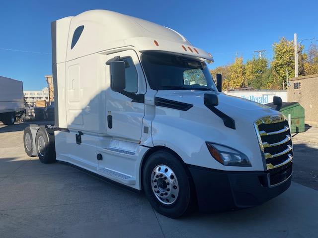 2020 Freightliner Cascadia-9
