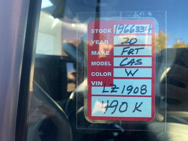 2020 Freightliner Cascadia-30