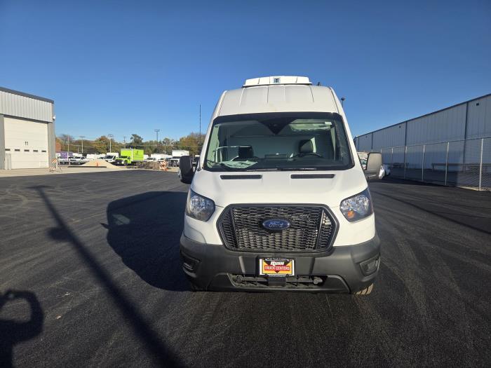 2025 Ford Transit-350-3