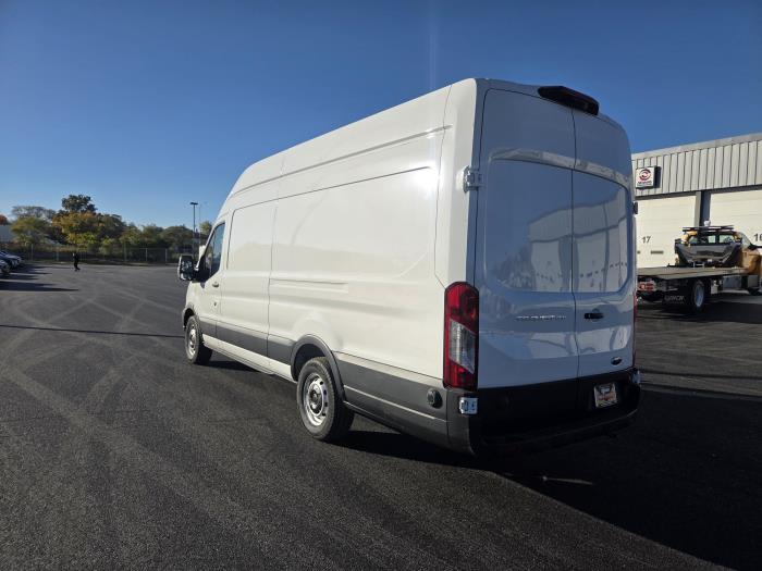 2025 Ford Transit-350-8