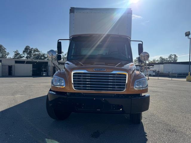 2021 Freightliner Business Class M2 106-2
