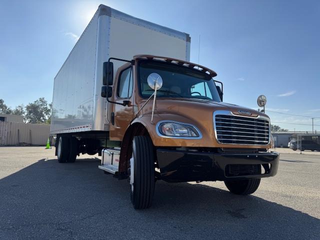 2021 Freightliner Business Class M2 106-3