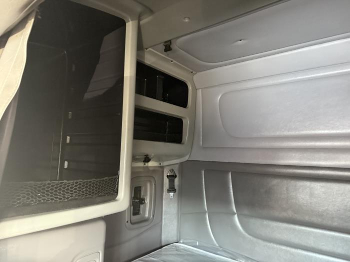 2022 Peterbilt 389-5