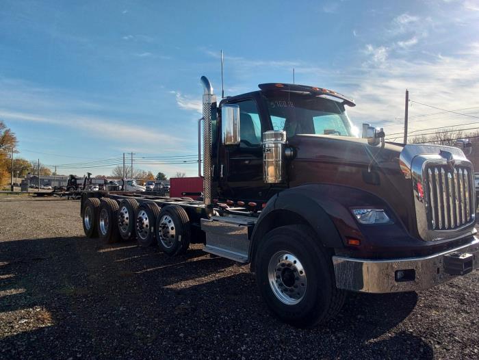 2026 International HX620-4