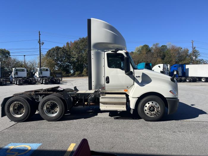 2020 International LT625-4